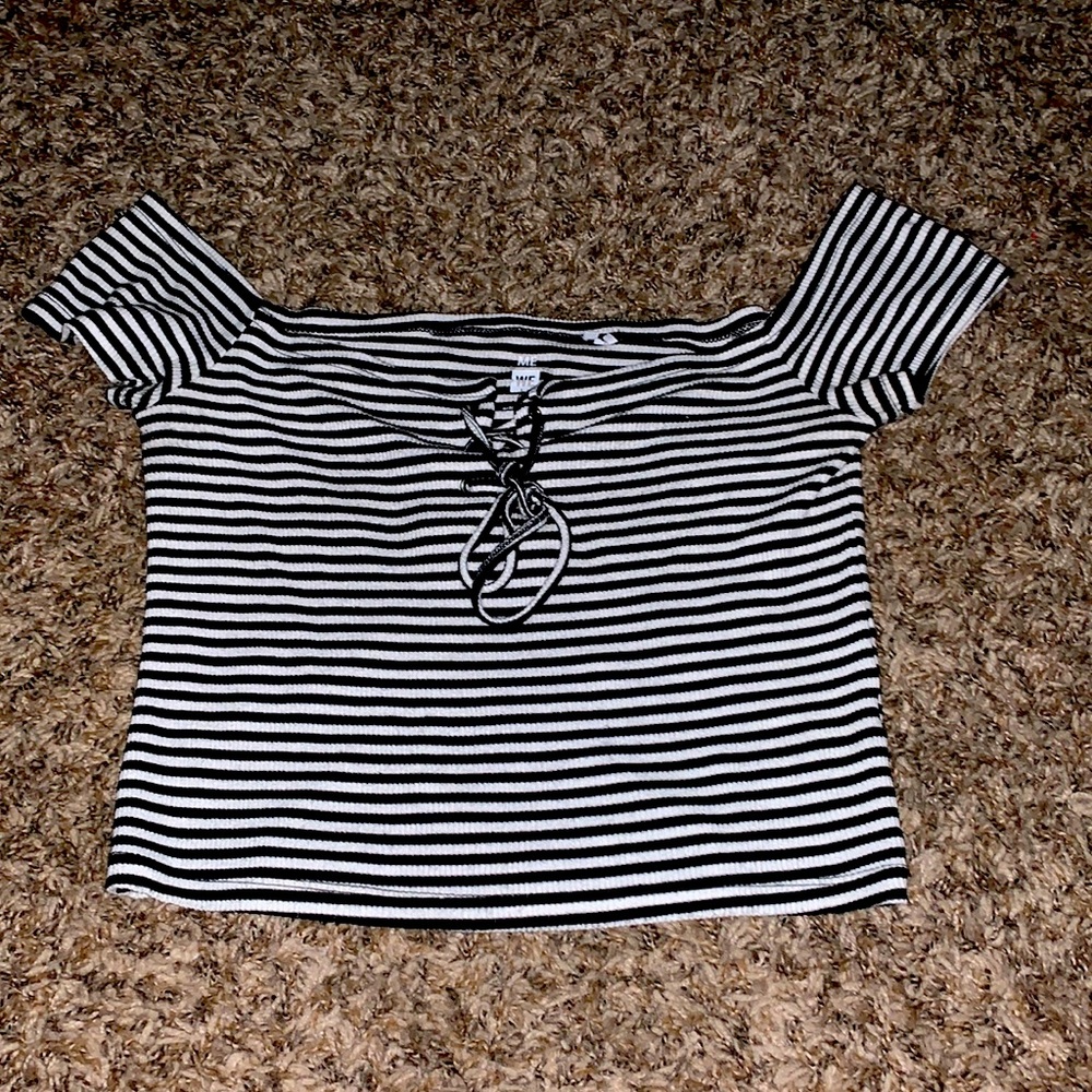 Off the Shoulder Crop Top